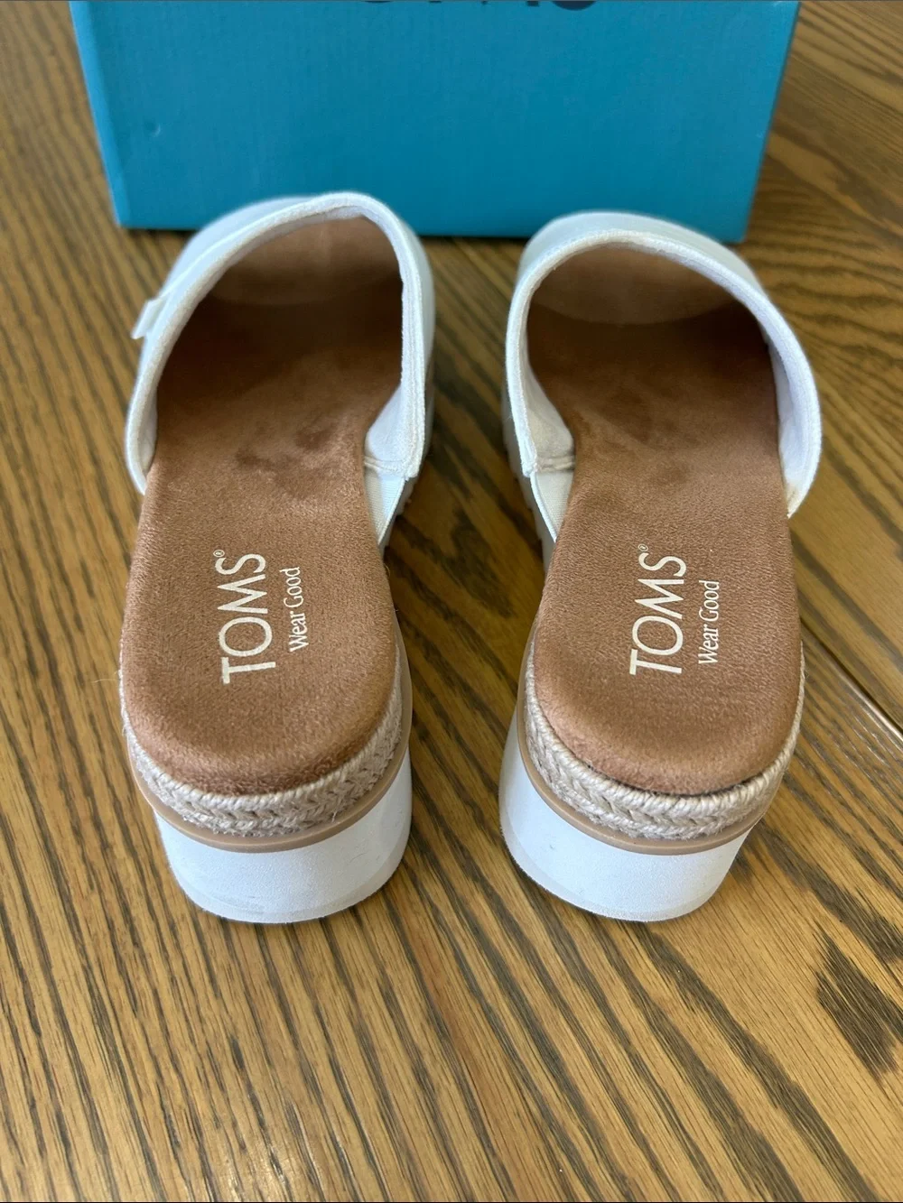 Toms slip into